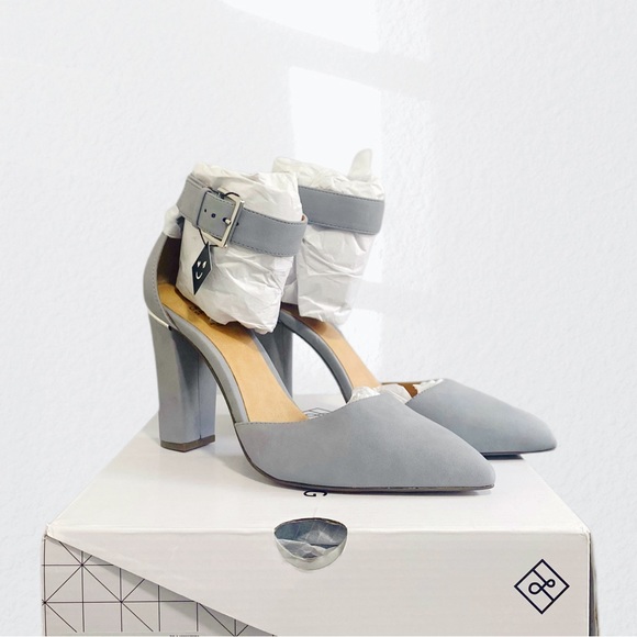 NWT - Call It Spring, Size 8.5 Suede Block Heel, Powder-Blue - Picture 2 of 8
